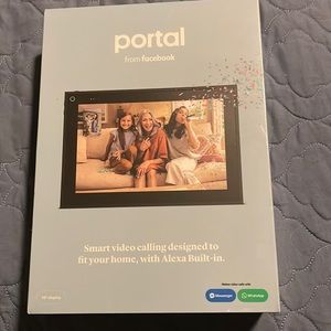 Portal smart video calling designed to fit your home,with Alexa built-in